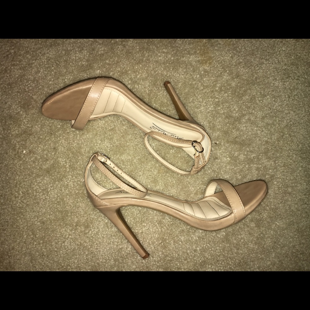 Anne Michelle Heels